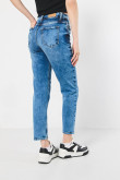 Jean mom fit tiro super alto azul medio