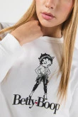 Buzo crema claro cuello redondo con diseño de Betty Boop