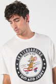 Camiseta crema oversize de Tom y Jerry con manga corta