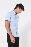 Camisa cuello button down manga corta en slim fit