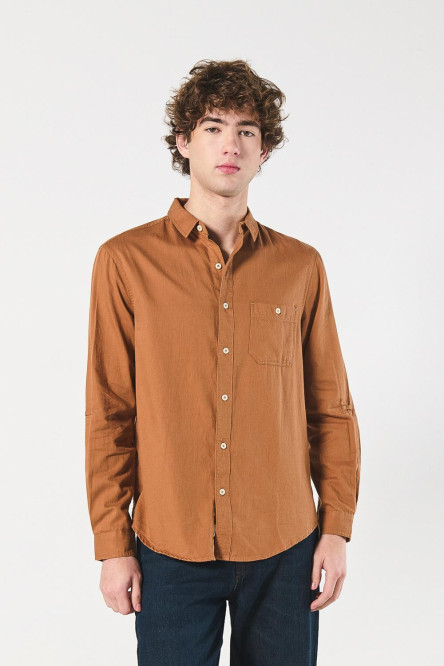 Camisa cuello sport collar manga larga en slim fit