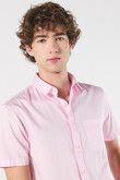 Camisa en colores solidos, sport collar manga corta