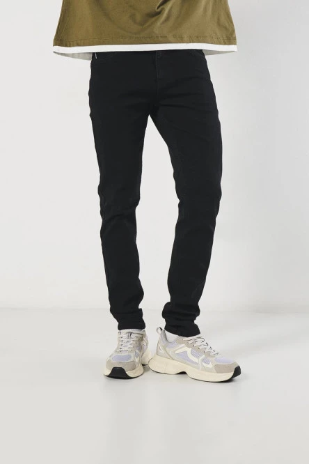 Jean skinny ajustado negro con tiro bajo y bolsillos