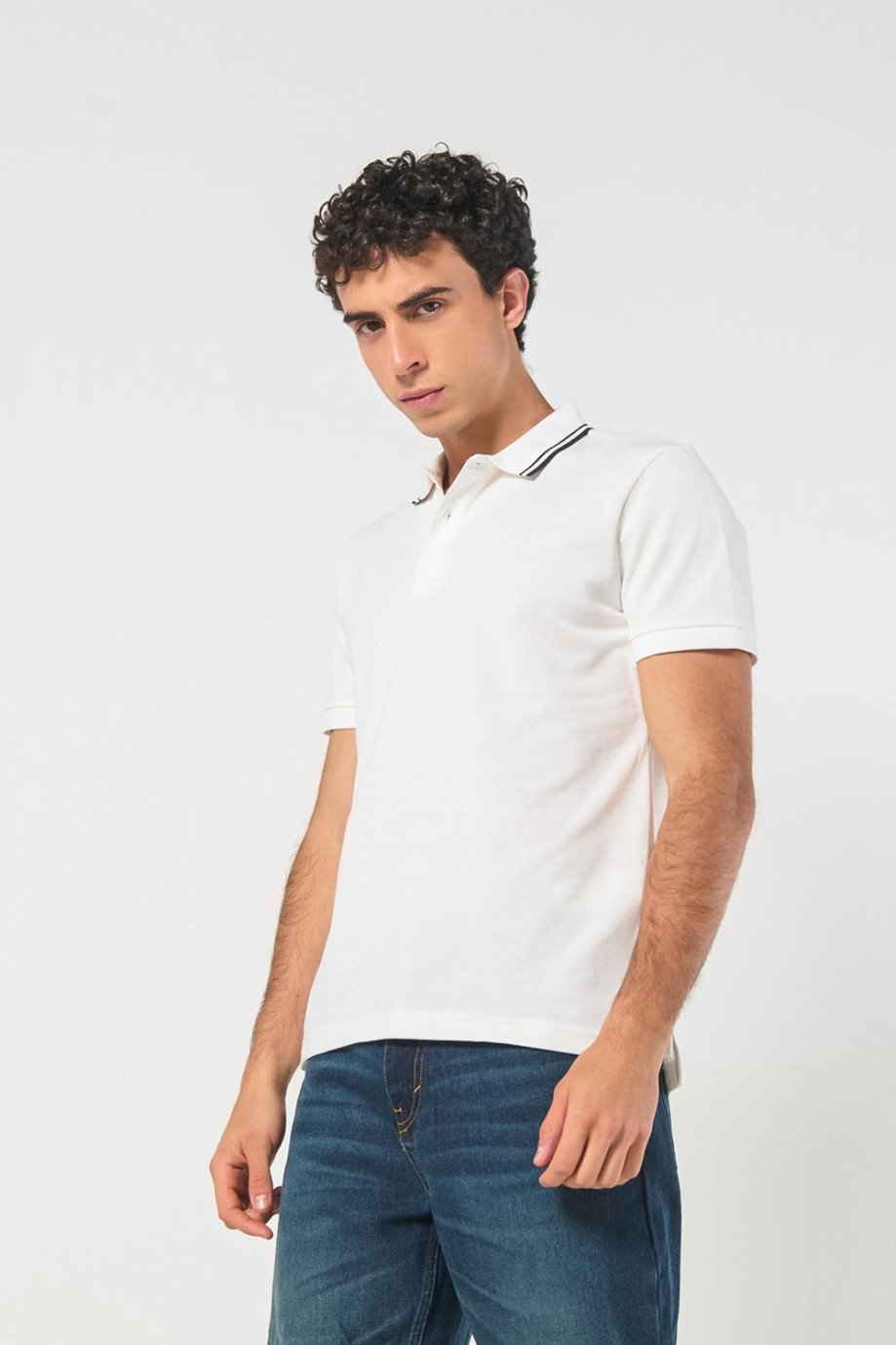 Camiseta Polo unicolor con cuello y puños tejido