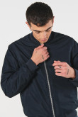 Chaqueta unicolor bomber acolchada con acabados en rib