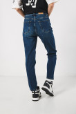 Jean mom fit tiro super alto