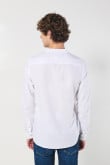 Camisa cuello neru manga larga en slim fit