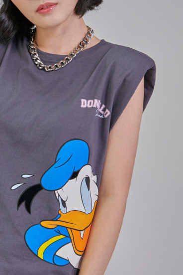 Camiseta gris con hombreras y estampado del Pato Donald