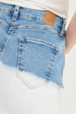 Falda en jean azul medio tiro alto con abertura en frente