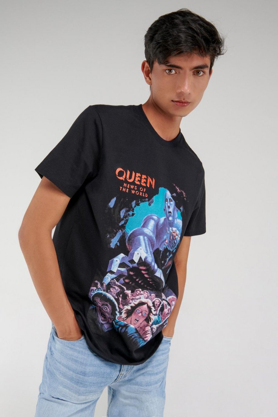 Camiseta manga corta, estampado de Queen.