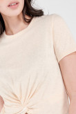Camiseta unicolor manga corta con nudo decorativo en frente