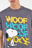 Camiseta manga corta, estampado de Snoopy.
